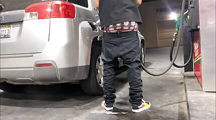 Gas Station Hard Fuck - Real Gay Footage